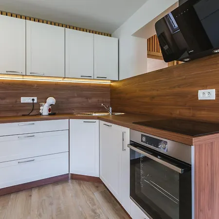 Pogacar Appartement *