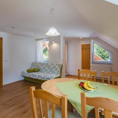 Apartamento Pogacar