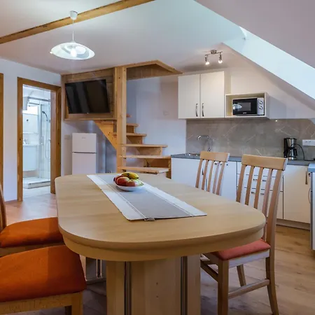 Appartement Pogacar *