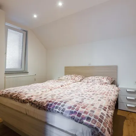 Apartamento Pogacar
