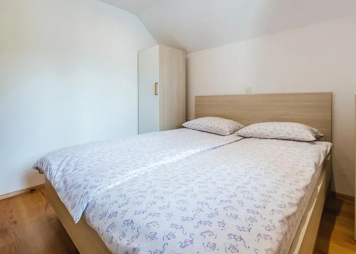 Pogacar Apartment Bled