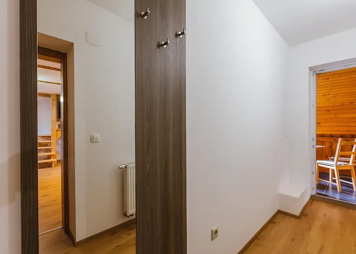 Pogacar Apartment Bled